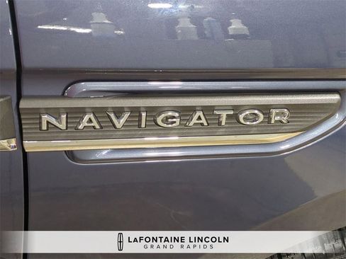 Certified 2023 Lincoln Navigator Reserve image 10
