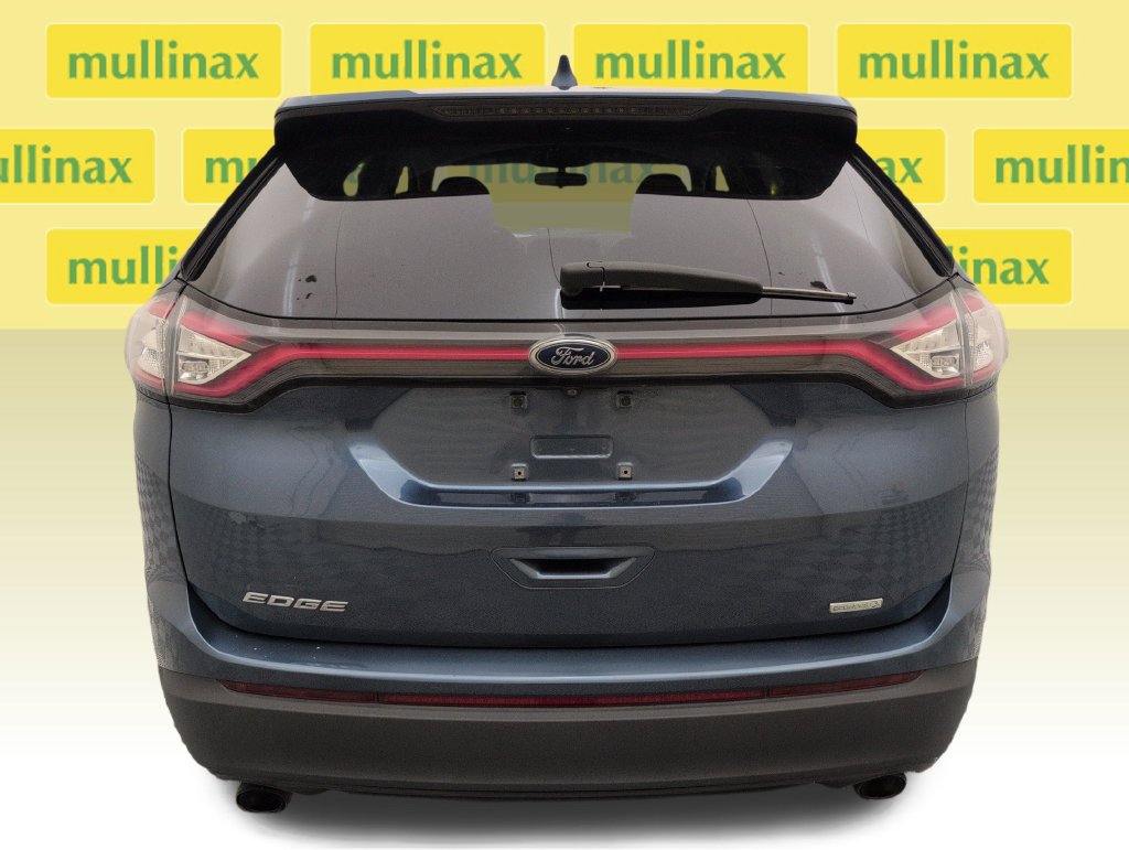Used 2018 Ford Edge SE FWD image 28