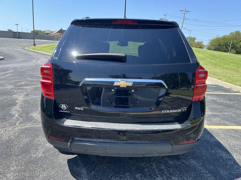 Used 2017 Chevrolet Equinox LT w/ Convenience Package AWD/4WD image 4