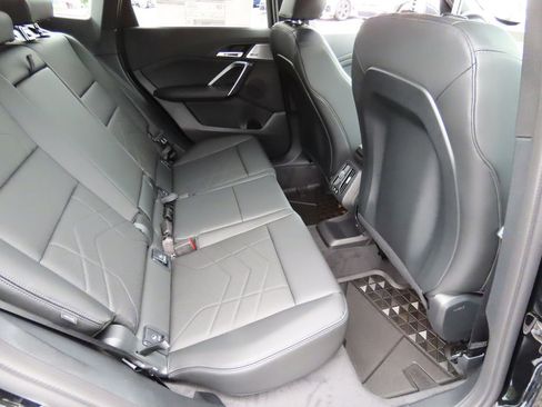 New 2025 BMW X1 xDrive28i w/ Premium Package image 16