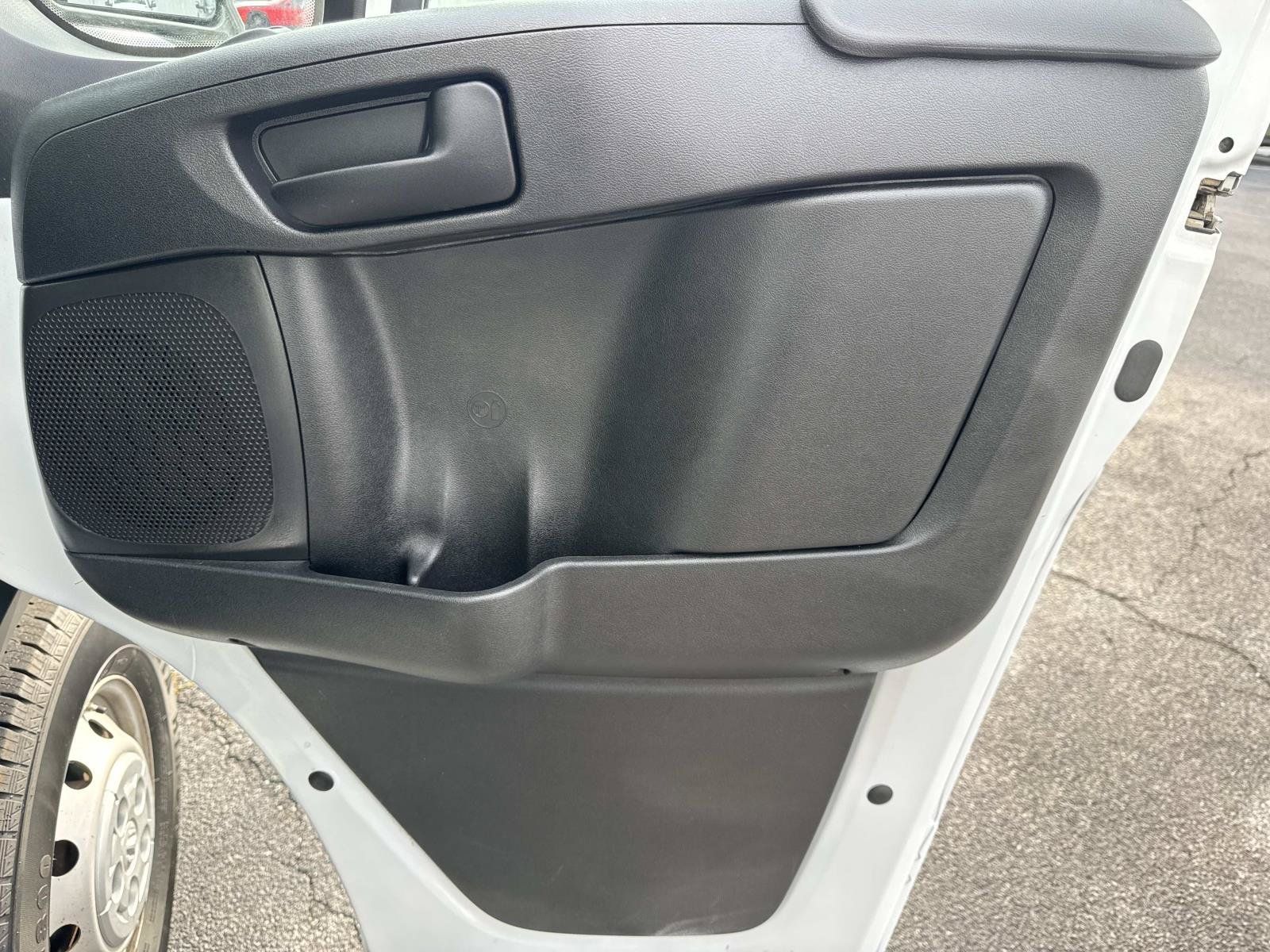 Used 2023 RAM ProMaster 2500 FWD image 17