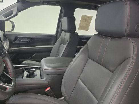 Used 2025 Chevrolet Tahoe RST w/ Comfort Package AWD/4WD image 22