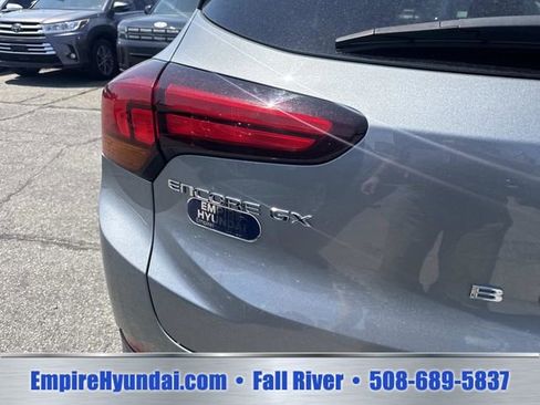 Used 2024 Buick Encore GX Preferred FWD image 5