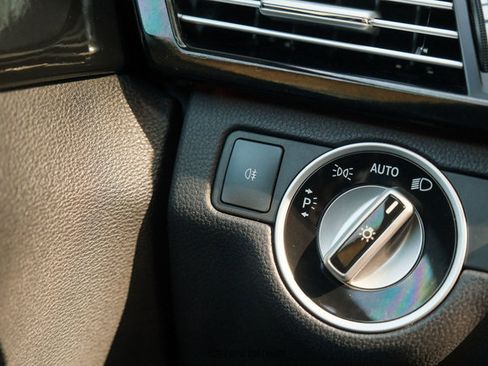 Used 2012 Mercedes-Benz E 63 AMG Wagon image 60