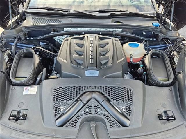 Used 2018 Porsche Macan S AWD/4WD image 22