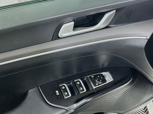 Used 2025 Kia K5 LXS image 15