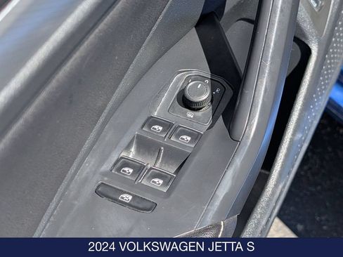 Certified 2024 Volkswagen Jetta S FWD image 12