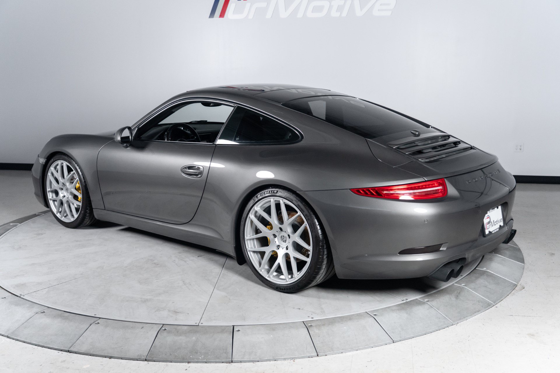 Used 2012 Porsche 911 Carrera RWD image 6