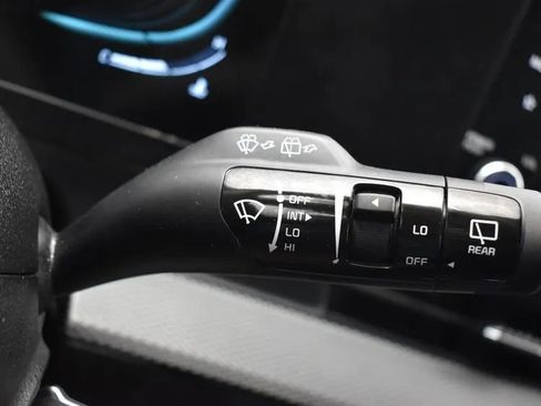 Used 2025 Kia Sportage LX image 26