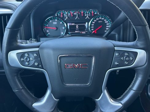 Used 2018 GMC Sierra 1500 SLT AWD/4WD image 22