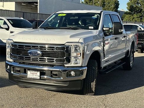 Used 2024 Ford F250 XLT image 8