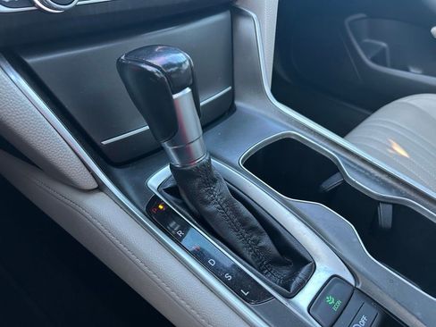 Used 2022 Honda Accord EX-L image 28