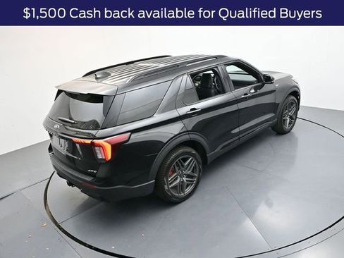 New 2025 Ford Explorer ST-Line w/ ST-Line Street Pack image 24