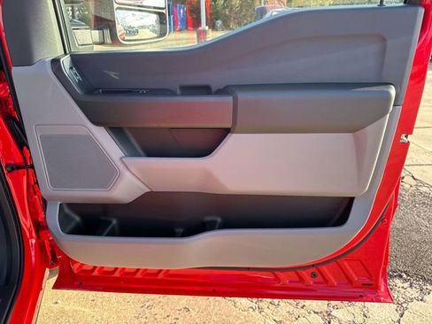 New 2026 Ford F350 XL w/ 360-Degree Camera Package RWD image 15