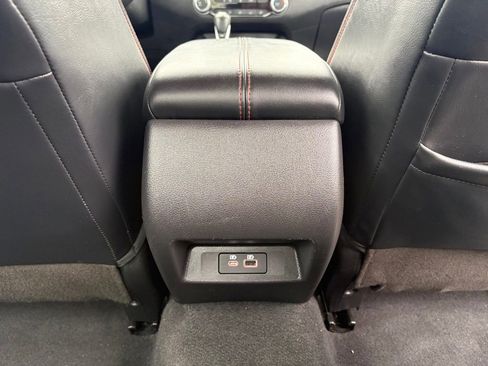 Used 2024 Nissan Altima 2.5 SR FWD image 16