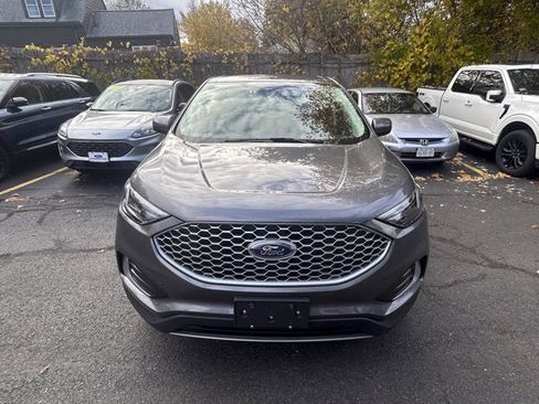 Used 2023 Ford Edge SEL image 2