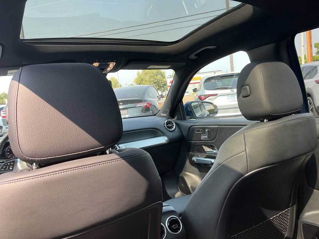 Certified 2024 Mercedes-Benz GLB 250 4MATIC image 25