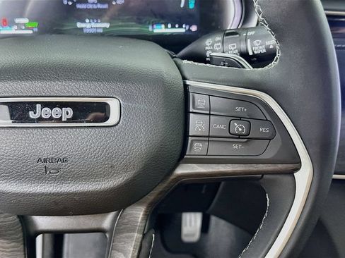 Used 2023 Jeep Grand Cherokee 4WD 4xe image 25