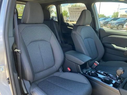 New 2026 Subaru Forester Premium AWD/4WD image 9