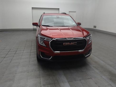 Used 2022 GMC Terrain SLE w/ Driver Convenience Package FWD image 14