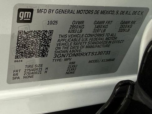New 2026 Chevrolet Equinox EV LT w/ Convenience Package II AWD/4WD image 44