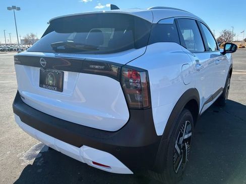 New 2026 Nissan Kicks SV w/ SV Premium Package image 6