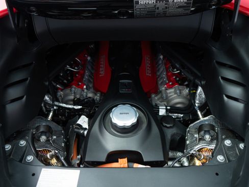 Used 2023 Ferrari SF90 Spider AWD/4WD image 35