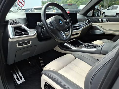 Used 2024 BMW X7 M60i w/ Executive Package AWD/4WD image 15