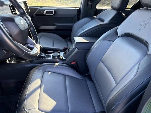 Used 2023 Ford Bronco Everglades image 11