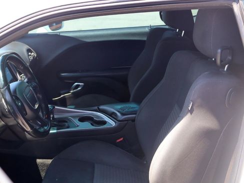 Used 2019 Dodge Challenger GT RWD image 16