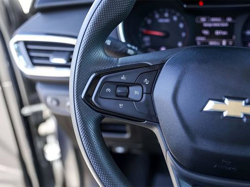 Used 2021 Chevrolet TrailBlazer LT w/ Convenience Package image 14