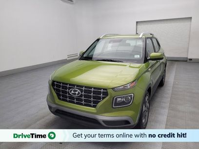 Used 2022 Hyundai Venue SEL w/ Cargo Package