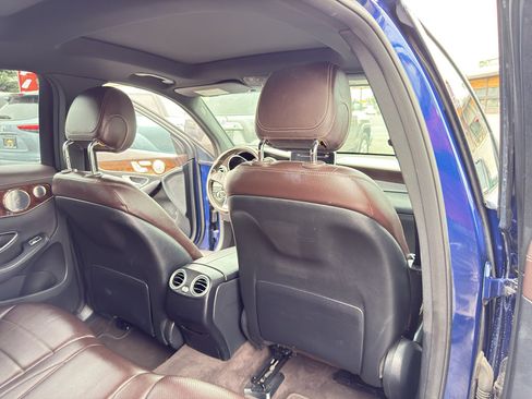 Used 2018 Mercedes-Benz GLC 300 4MATIC image 14