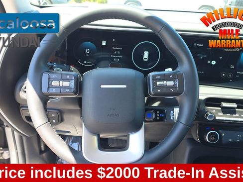 Used 2026 Hyundai Palisade SEL FWD image 16