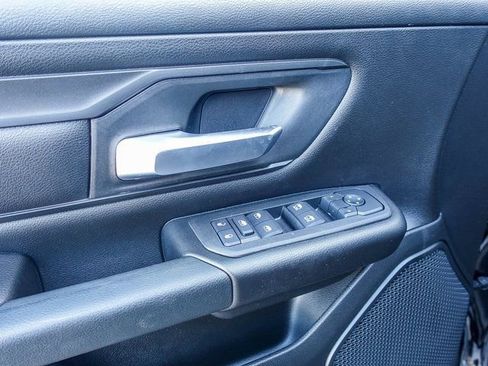 New 2026 RAM 1500 Express AWD/4WD image 19