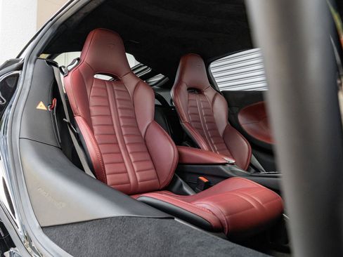 Used 2025 McLaren GTS RWD image 4