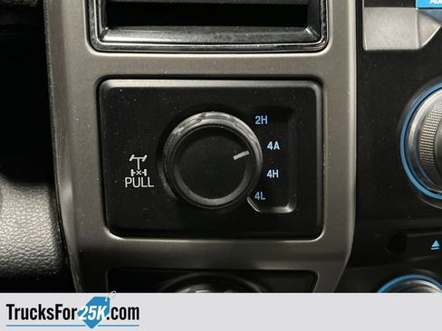 Used 2018 Ford F150 Lariat w/ Equipment Group 502A Luxury image 24