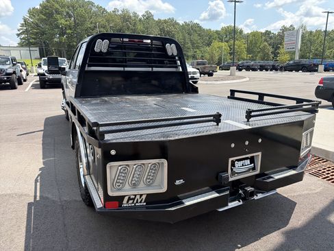 Used 2022 Chevrolet Silverado 3500 LT w/ Convenience Package AWD/4WD image 15