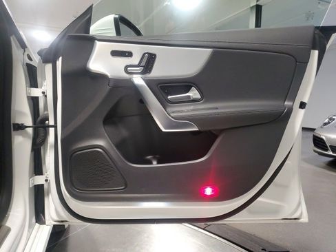 Used 2023 Mercedes-Benz CLA 250 CLA 250 image 26