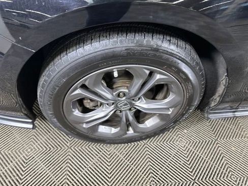 Used 2023 Honda Accord EX image 10