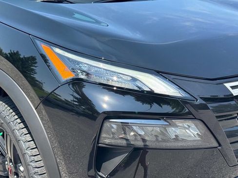 New 2026 Nissan Rogue SV w/ Rock Creek Premium Package AWD/4WD image 10