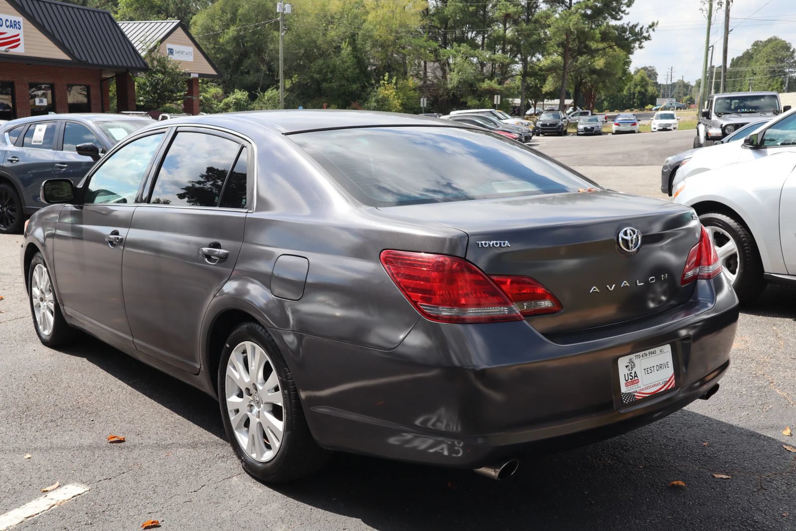 Used 2008 Toyota Avalon Limited FWD image 4