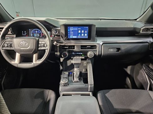 Certified 2025 Toyota 4Runner SR5 AWD/4WD image 10