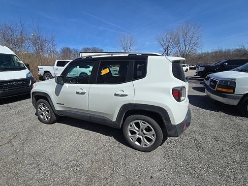 Used 2016 Jeep Renegade Limited w/ Safety & Security Group image 4