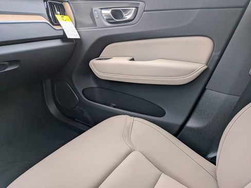 New 2026 Volvo XC60 T8 Core w/ Protection Package Premier AWD/4WD image 7