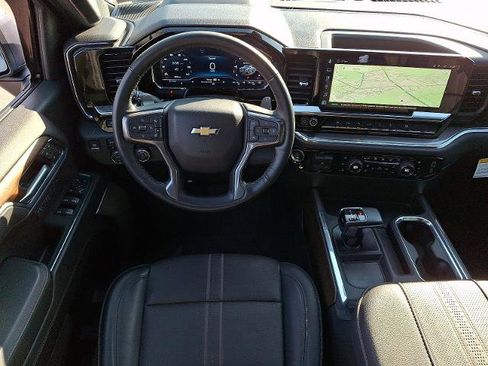 Certified 2025 Chevrolet Silverado 1500 High Country w/ High Country Premium Package image 11