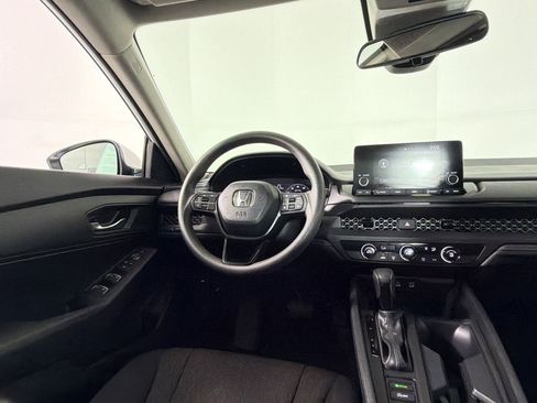 Used 2025 Honda Accord LX image 26