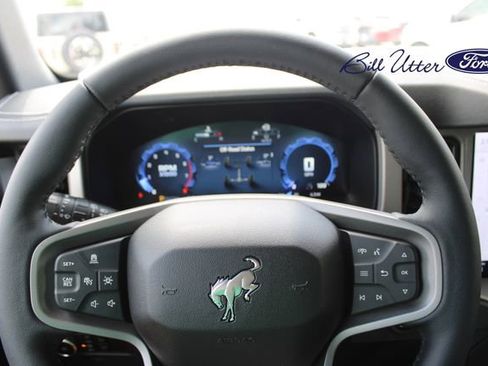 New 2026 Ford Bronco Outer Banks AWD/4WD image 15
