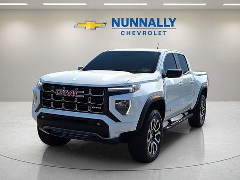 Certified 2024 GMC Canyon AT4 AWD/4WD image 1