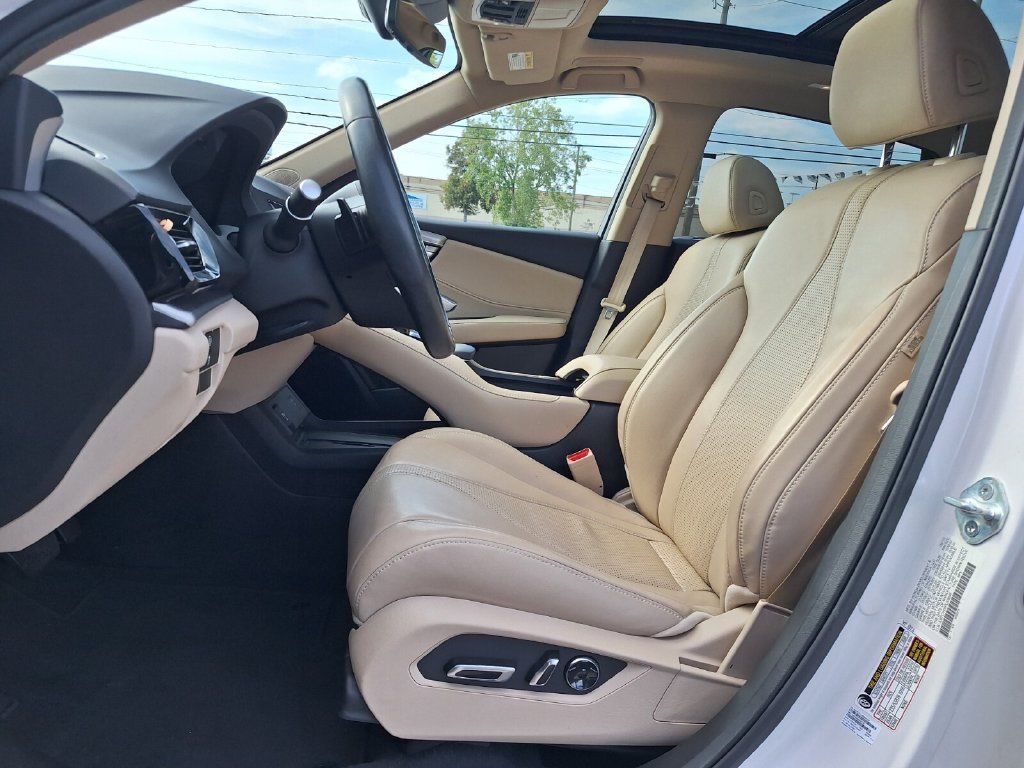 Used 2023 Acura RDX w/ Technology Package FWD image 9
